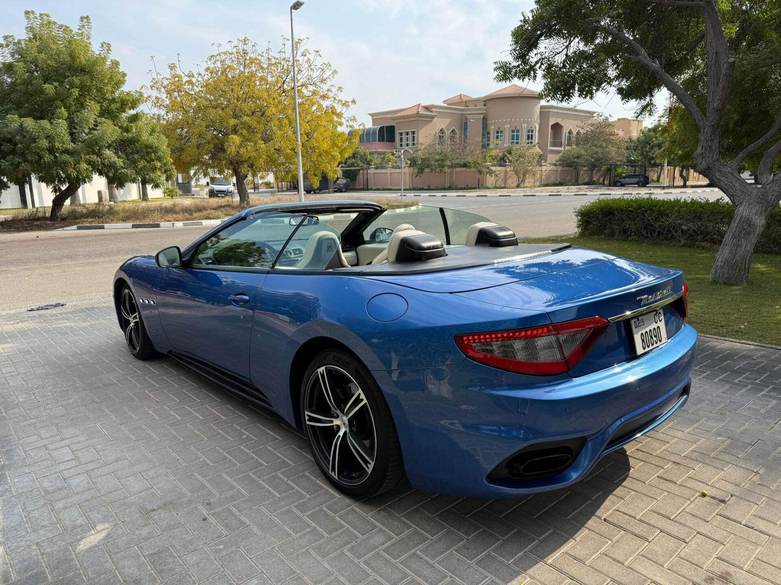 
maserati gran cabrio s 4.7L v8 454cv 2018 full									